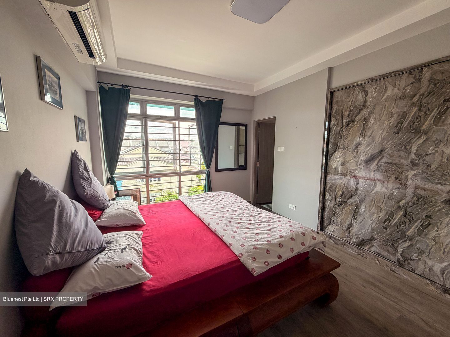 Eastwood Centre (D16), Apartment #523855331